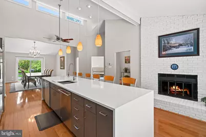 6825 Capri Place, Bethesda, MD 20817 - Photo 14