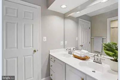 9904 Founders Way, Damascus, MD 20872 - Photo 26