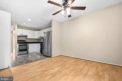 9110 Centerway Road, Gaithersburg, MD 20879 - Photo 8