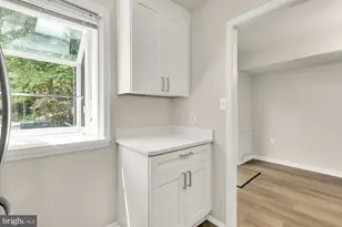 746 Azalea Dr, Rockville, MD 20850 - Photo 14