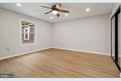 728 Quince Orchard Boulevard #201, Gaithersburg, MD 20878 - Photo 14