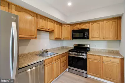 728 Quince Orchard Boulevard #201, Gaithersburg, MD 20878 - Photo 8