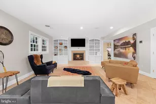 9541 E Bexhill Dr, Kensington, MD 20895 - Photo 78
