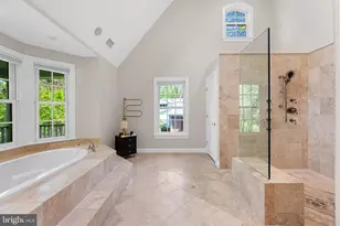 9541 E Bexhill Dr, Kensington, MD 20895 - Photo 60