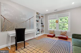 9541 E Bexhill Dr, Kensington, MD 20895 - Photo 62