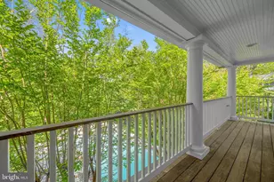 9541 E Bexhill Dr, Kensington, MD 20895 - Photo 48