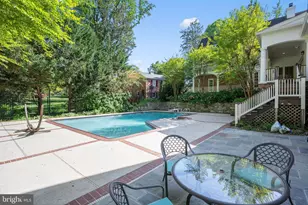 9541 E Bexhill Dr, Kensington, MD 20895 - Photo 100