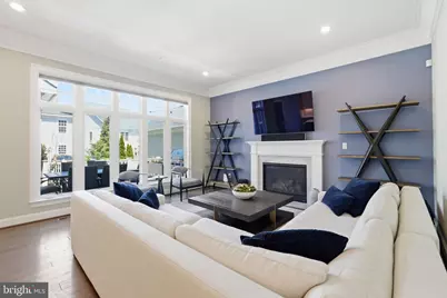 9123 Old Georgetown Road, Bethesda, MD 20814 - Photo 16