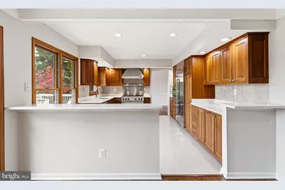 10 Dellcastle Court, Gaithersburg, MD 20886 - Photo 14