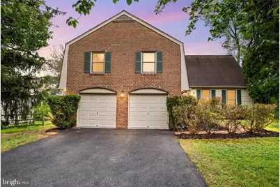 10 Dellcastle Court, Gaithersburg, MD 20886 - Photo 1
