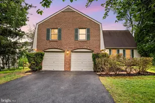 10 Dellcastle Ct, Gaithersburg, MD 20886 - Photo 1
