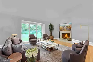5 Persimmon Ct, Bethesda, MD 20817 - Photo 4