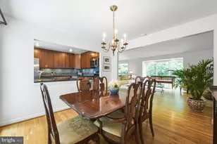 5 Persimmon Ct, Bethesda, MD 20817 - Photo 12
