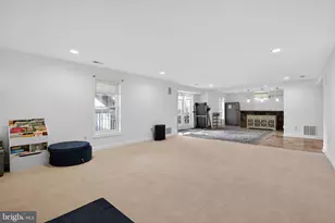 21104 Hickory Forest Way, Germantown, MD 20876 - Photo 32