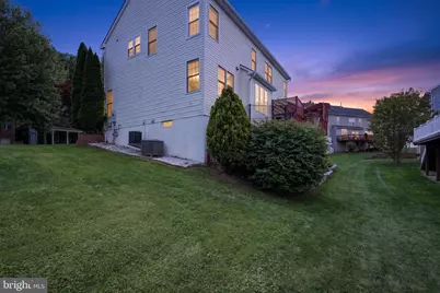 21104 Hickory Forest Way, Germantown, MD 20876 - Photo 2