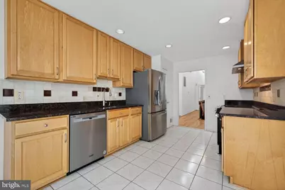 9404 Woodington Drive, Potomac, MD 20854 - Photo 16