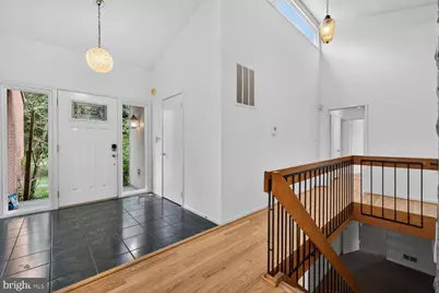 9404 Woodington Drive, Potomac, MD 20854 - Photo 6