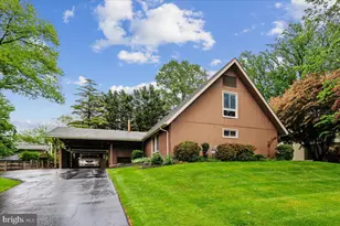 18705 Heritage Hills Dr, Brookeville, MD 20833 - Photo 2