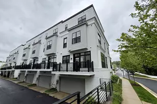 11400 Emerald Park Rd, Potomac, MD 20854 - Photo 42