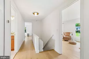 10900 Gainsborough Rd, Potomac, MD 20854 - Photo 24