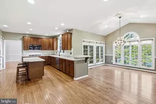 13903 Bromfield Rd, Germantown, MD 20874 - Photo 12