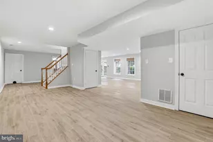 13903 Bromfield Rd, Germantown, MD 20874 - Photo 40