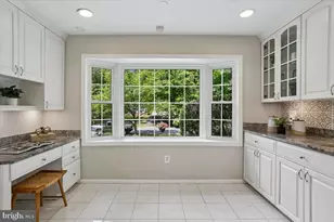 11427 Bedfordshire Ave, Potomac, MD 20854 - Photo 14