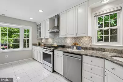 11427 Bedfordshire Avenue, Potomac, MD 20854 - Photo 20