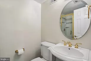 11427 Bedfordshire Ave, Potomac, MD 20854 - Photo 28