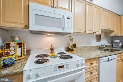 3200 N Leisure World Boulevard #711, Silver Spring, MD 20906 - Photo 8