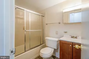 18730 Walkers Choice Rd, Montgomery Village, MD 20886 - Photo 28