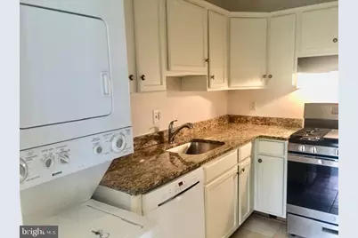 18730 Walkers Choice Road #2, Montgomery Village, MD 20886 - Photo 14