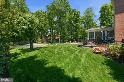 9904 Hall Road, Potomac, MD 20854 - Photo 34