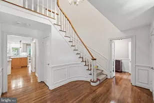9904 Hall Rd, Potomac, MD 20854 - Photo 2