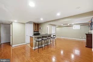 9904 Hall Rd, Potomac, MD 20854 - Photo 30