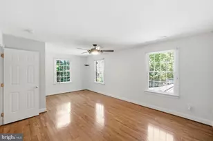 9904 Hall Rd, Potomac, MD 20854 - Photo 20