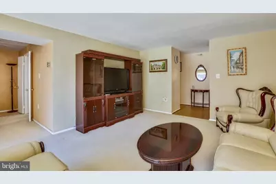 18722 Walkers Choice Road #4, Burtonsville, MD 20866 - Photo 8