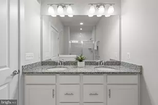 9610 Fields Rd, Gaithersburg, MD 20878 - Photo 18