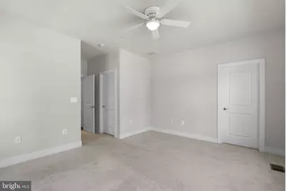 9610 Fields Road #9610, Gaithersburg, MD 20878 - Photo 16