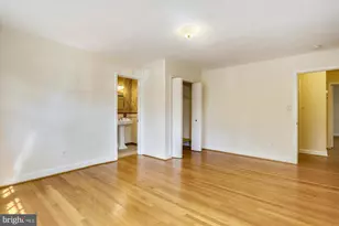 3303 Winnett Rd, Chevy Chase, MD 20815 - Photo 22