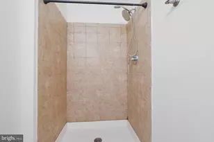 14 Cherry Bend Ct, Germantown, MD 20874 - Photo 32