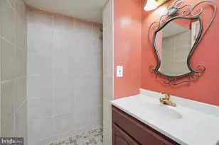 14 Cherry Bend Ct, Germantown, MD 20874 - Photo 46