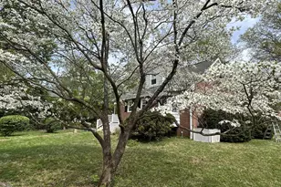 124 Chestnut Ave, Washington Grove, MD 20880 - Photo 20