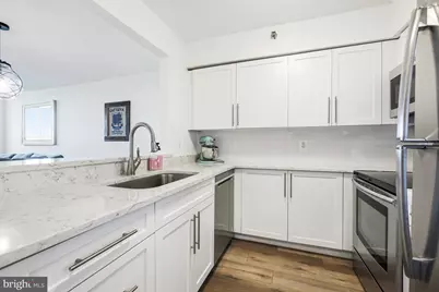 10101 Grosvenor Place #910, Rockville, MD 20852 - Photo 1