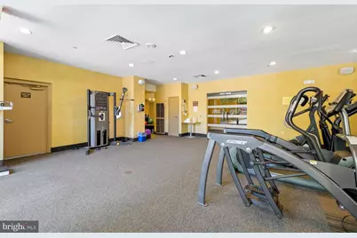 10101 Grosvenor Place #910, Rockville, MD 20852 - Photo 36