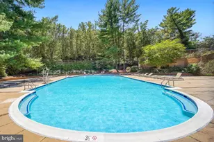 10101 Grosvenor Pl, Rockville, MD 20852 - Photo 34