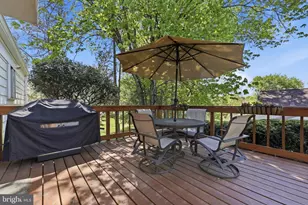 10 Wandering Trail, Potomac, MD 20854 - Photo 18