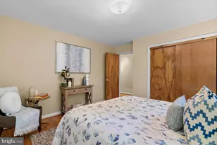 14221 Hi Wood Dr, Rockville, MD 20850 - Photo 22
