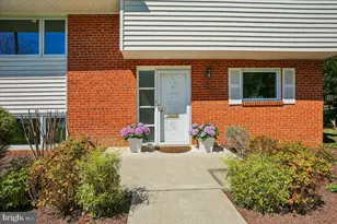 2 Lorre Ct, Rockville, MD 20852 - Photo 2