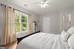 7032 Wilson Ln, Bethesda, MD 20817 - Photo 30